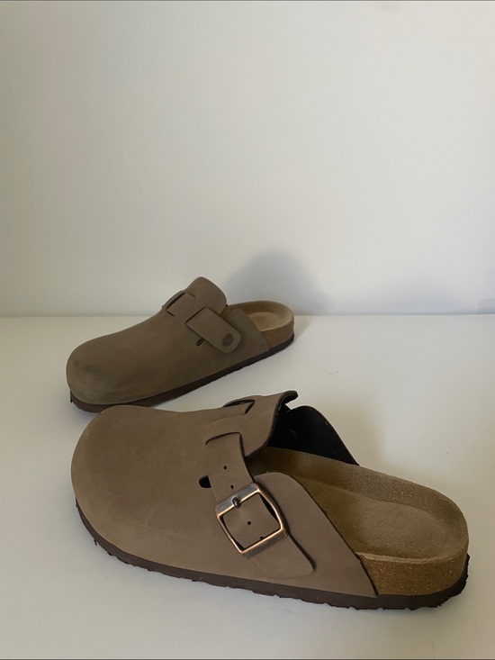 Cushionaire Shoes - Cushionaire Taupe Clog Mules Buckle Comfort Shoes Women’s 6.5M